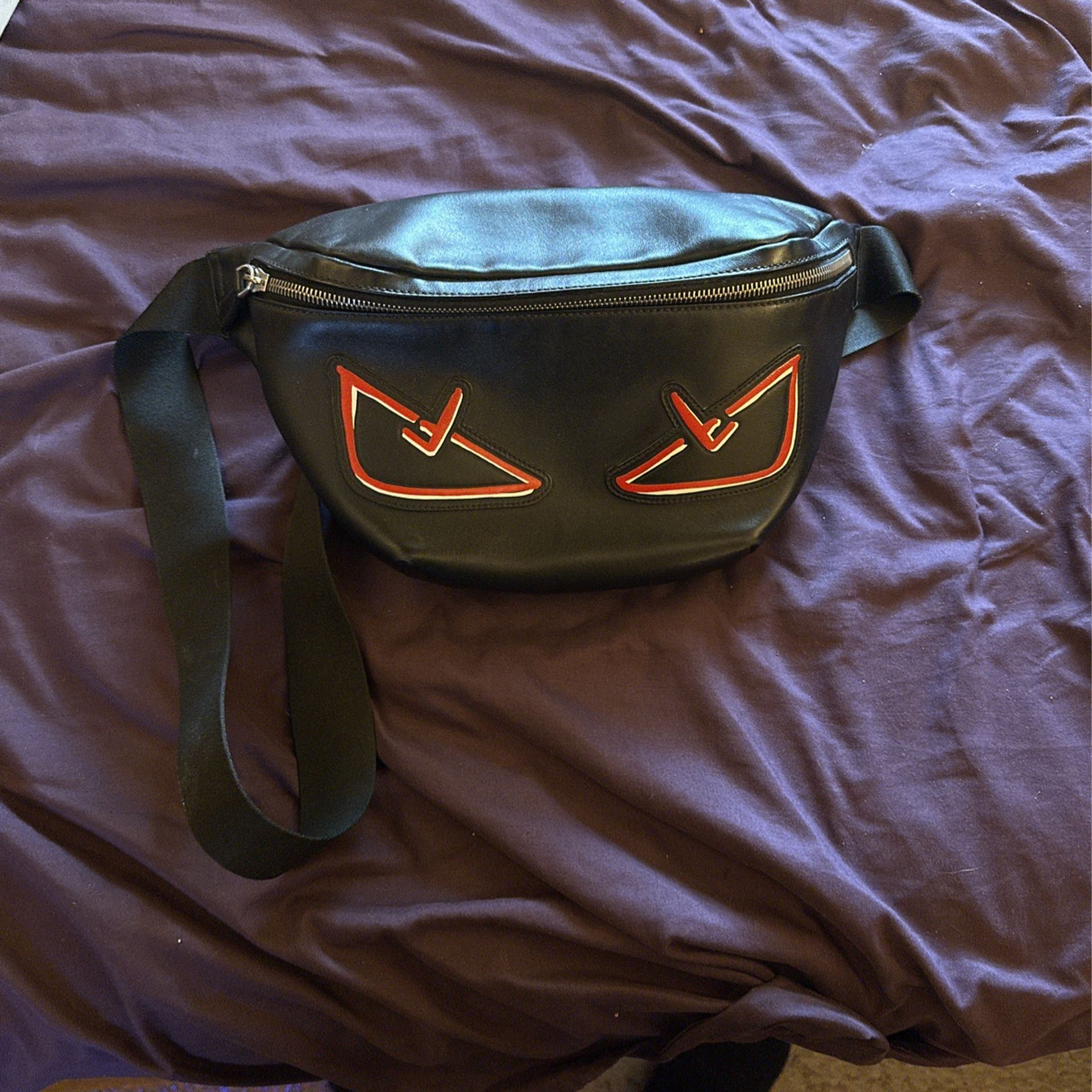 Fendi eye fanny bag 