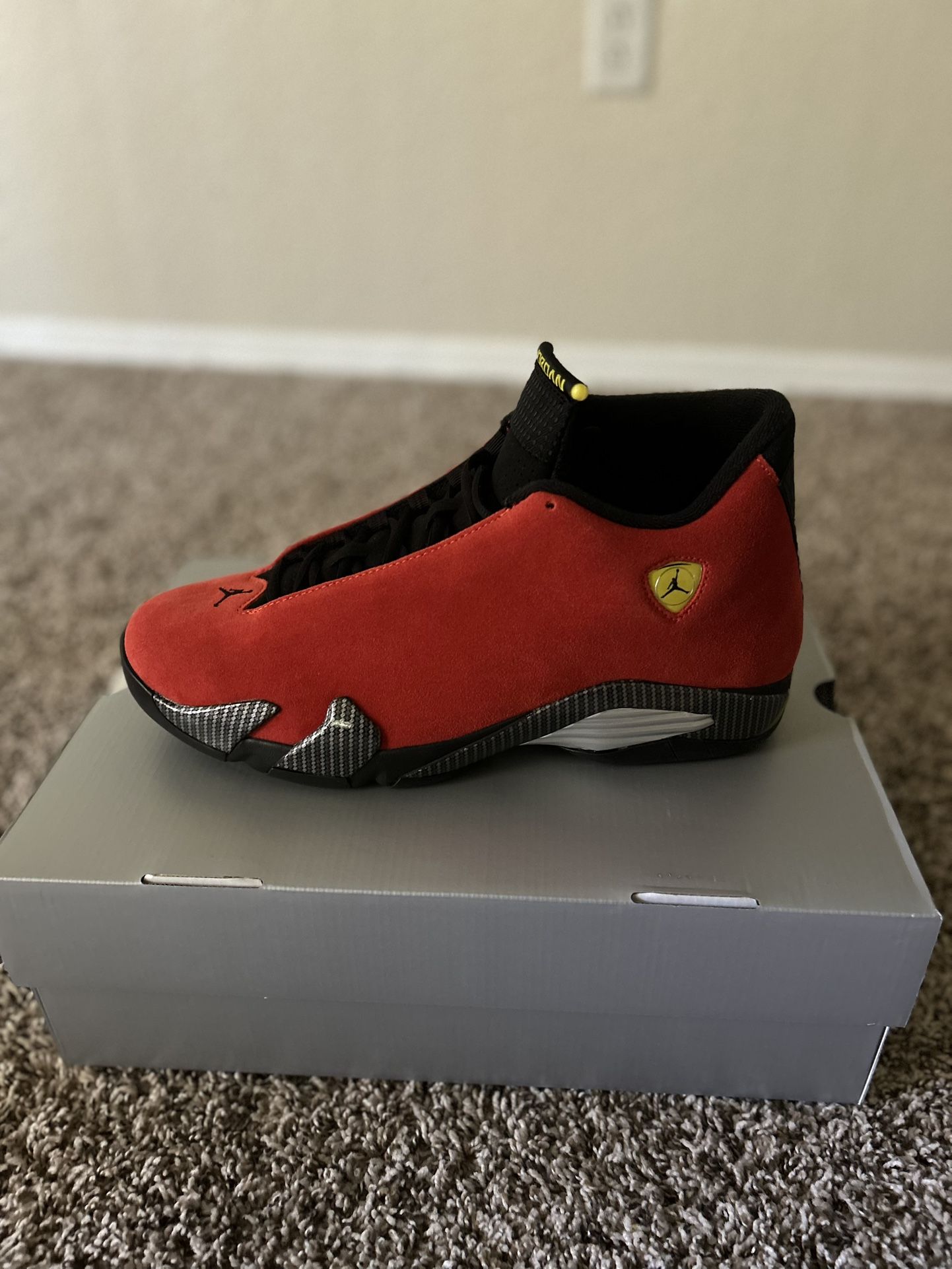 Jordan 14 Ferrari 2025 Size 13 DS