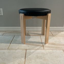Modern Decorative Stool / Accent Chair