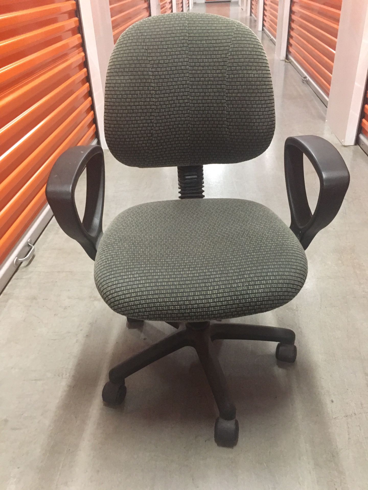 Rolling Work Chair 