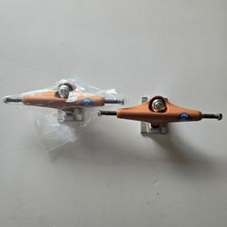 SKATEBOARD ROYAL TRUCK SIZE 5.5