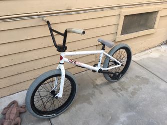 2014 2025 kink curb