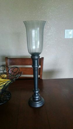 Candle holder