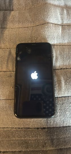 iPhone XR unlocked