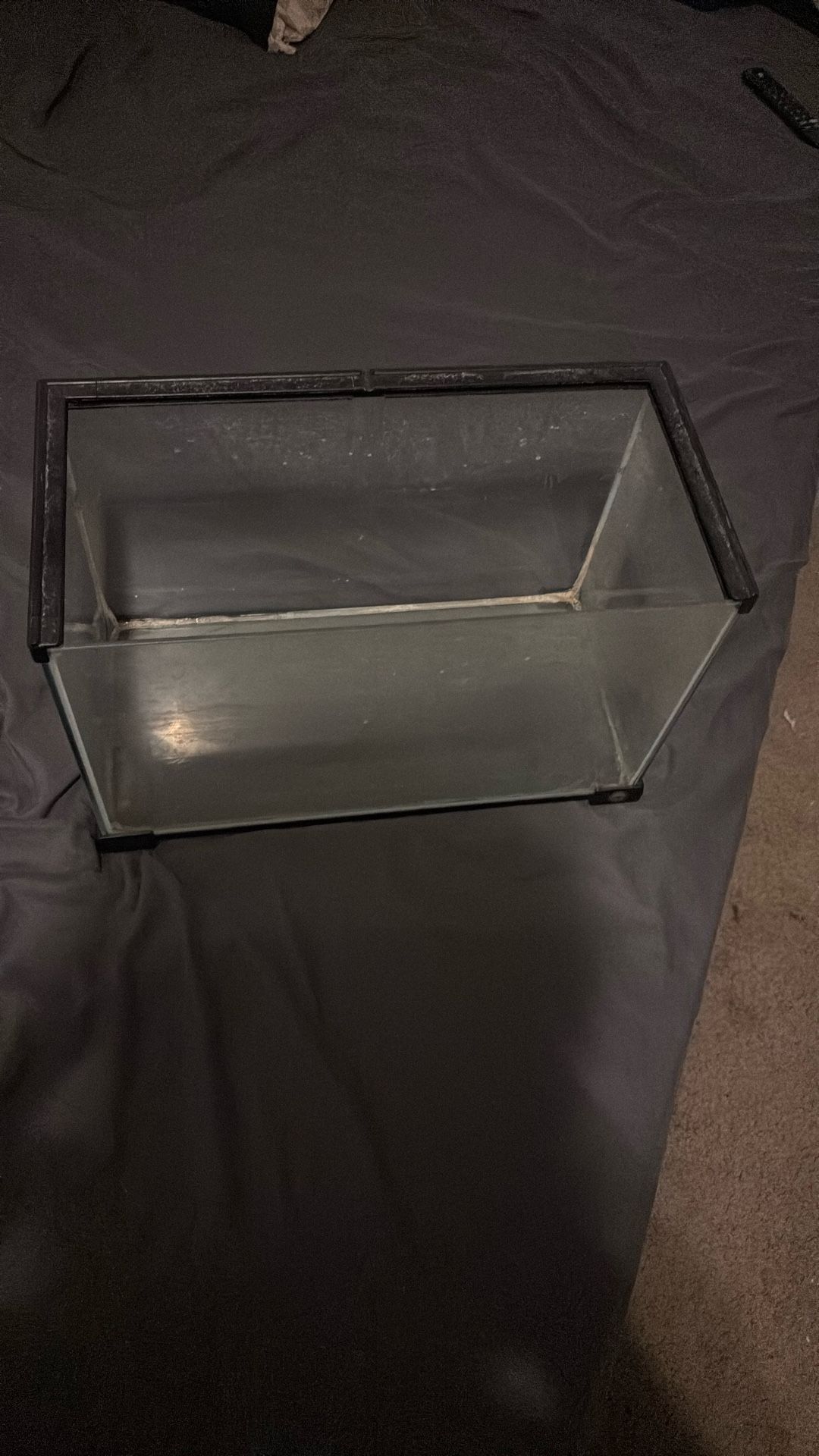 5 Gallon Fish Tank Aquarium With No Lid 