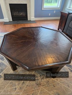 Rustic Red Oak Large Octagon Solid Wood Coffee Table
