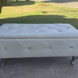 2 White Leatherette Storage Ottomans  Perfect For Vanity Or NURSERY!