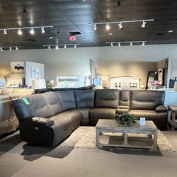 Power Reclining Sectional