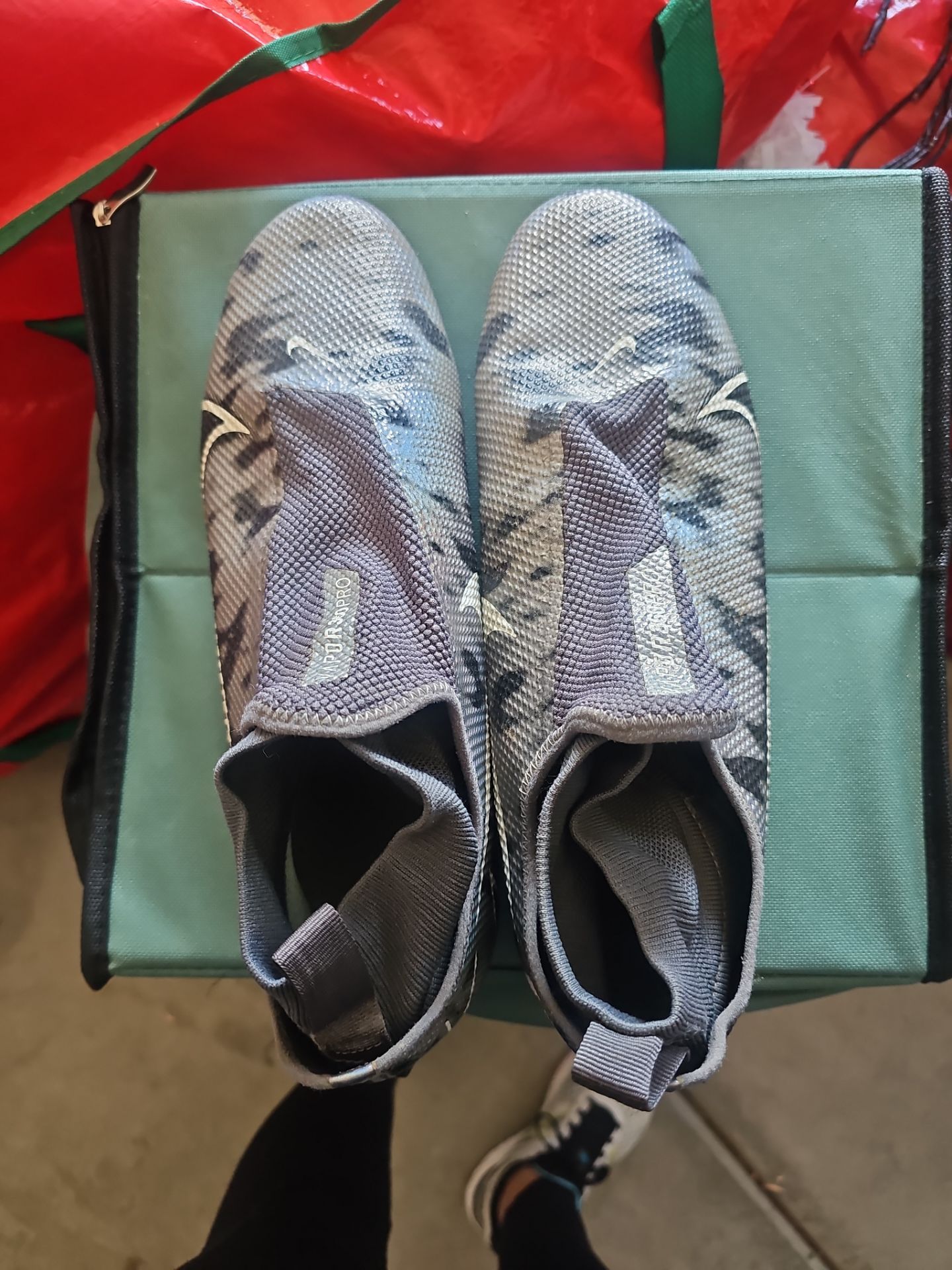 Football cleats