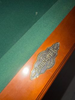 7ft pool table