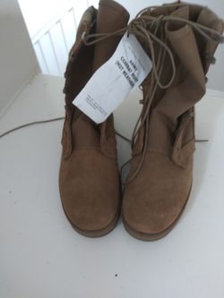 Military boots 9.5