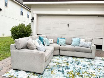 Gray 3 piece Sectional - L shaped