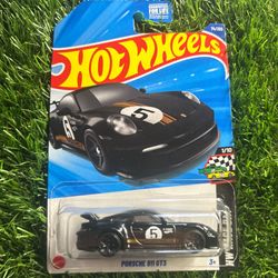 Hot Wheels Porsche 911 GT3 74/250