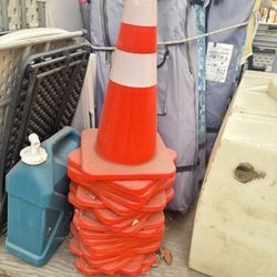 28” Cones