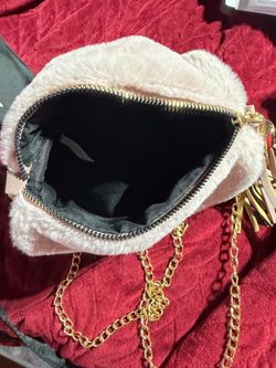 Women’s Blush Pink Faux Fur Shoulder Bag Gold Chain Strap Tassel Crossbody Clutch