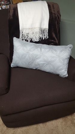 Accent pillow