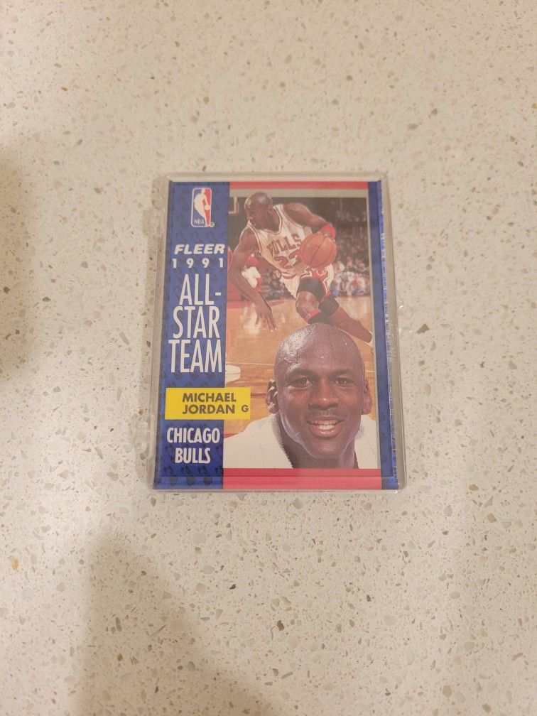 Six mint Michael Jordan cards in plastic case