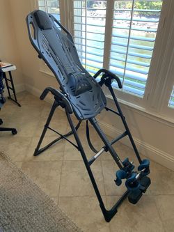 Teeter Inversion Table (FitSpine-style) – Excellent Condition