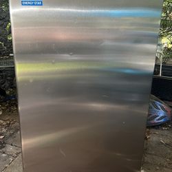 Midea 3.0 Stainless Steel Freezer 