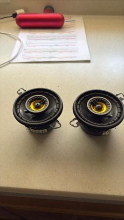 Kicker speakers