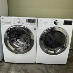LG XL CAPACITY ELECTRIC WASHER & DRYER