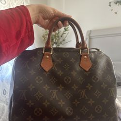 Louis Vuitton Speedy 35 