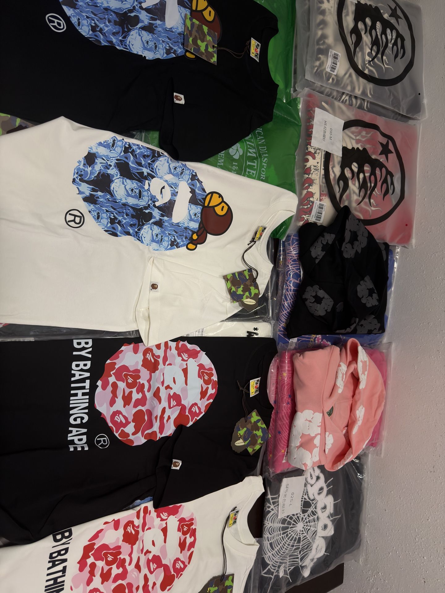 Bape Tees , Spider ,denim ,Hellstar Hoodies