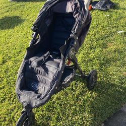 Baby Jogger City Mini GT2 All-Terrain Stroller Black Complete with Adjustable Handlebar Hand-Operated Parking Brake and car seat Adapter