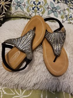 Ladys sandals size 7
