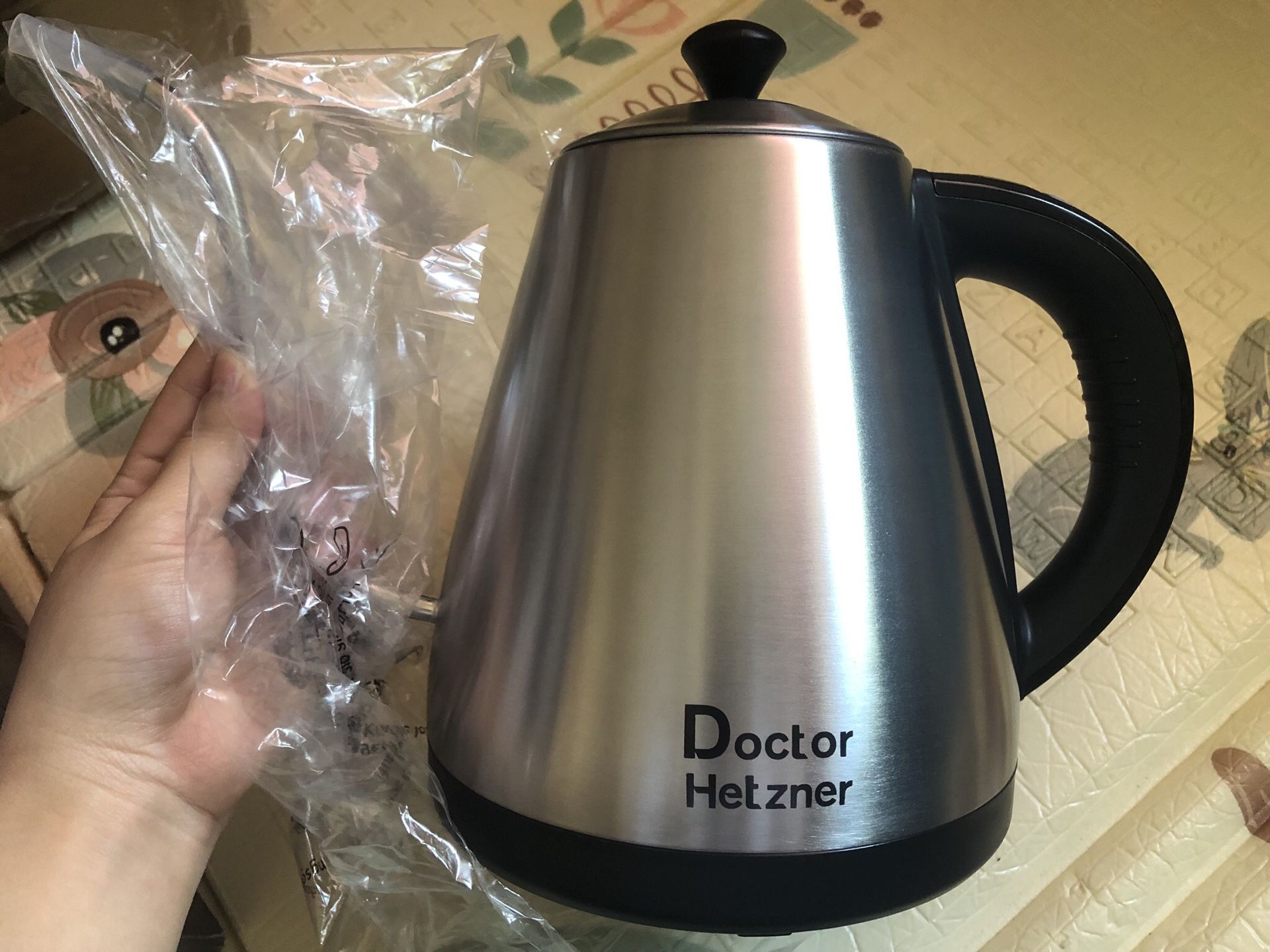 Doctor hetzner Electric kettle