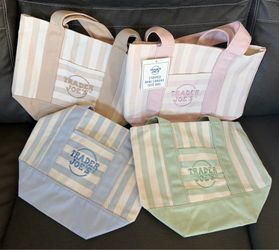 Trader Joe’s Mini Tote Bags Set of 4