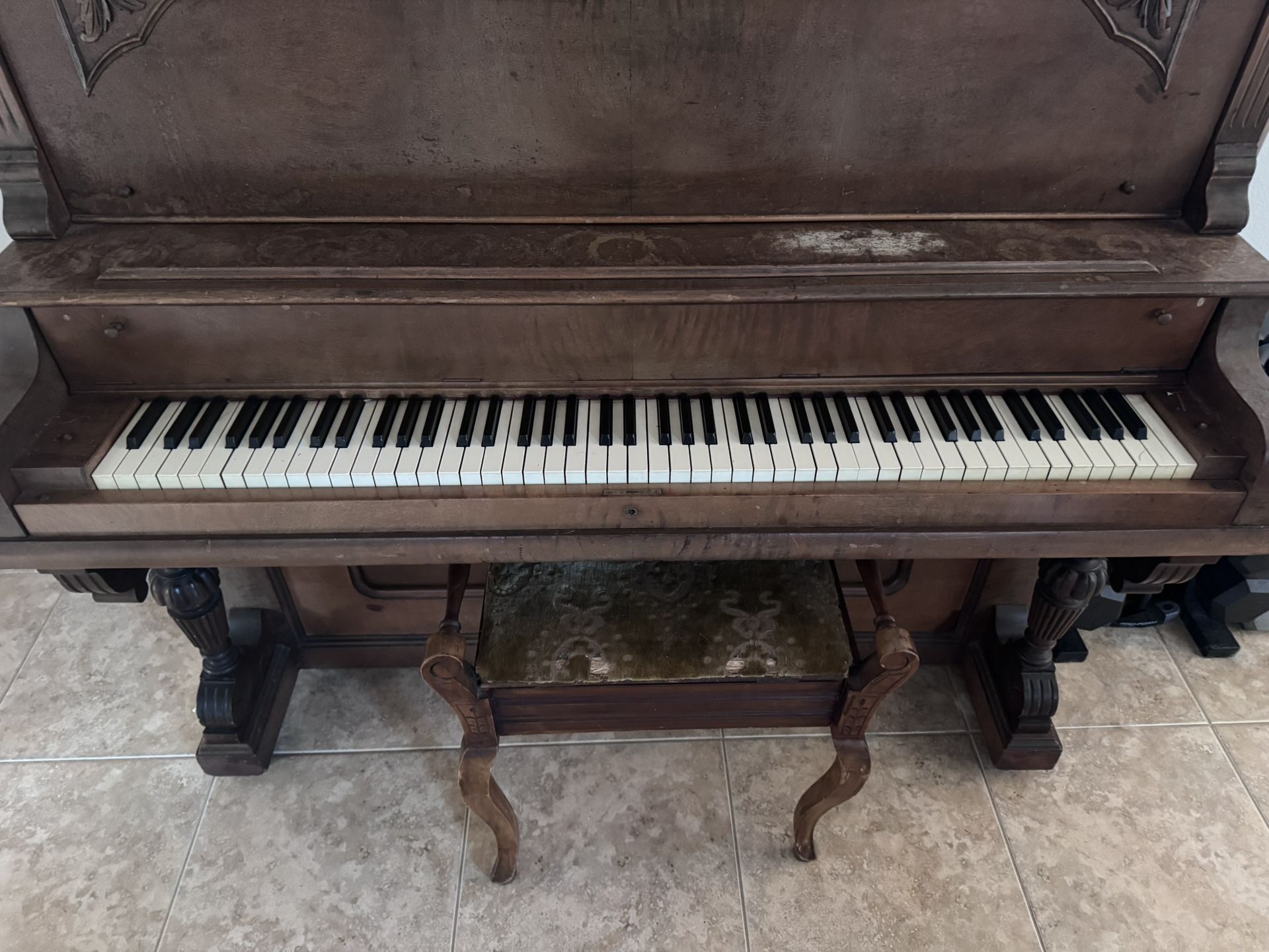 WOOD piano