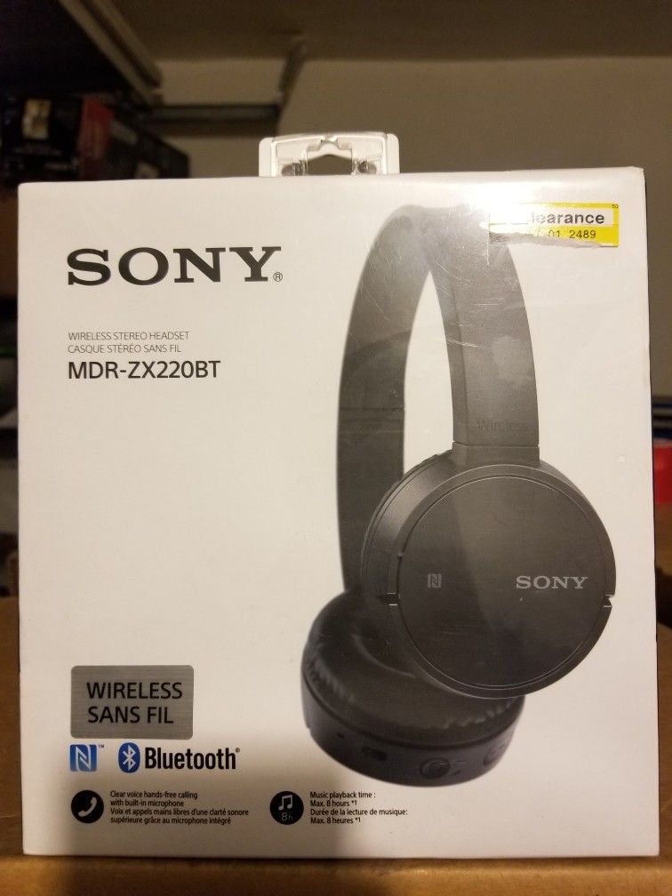 Sony - wireless stereo headset (MDR-ZX220BT)