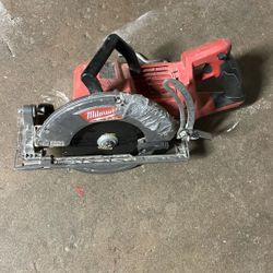 Milwaukee Skill Saw 