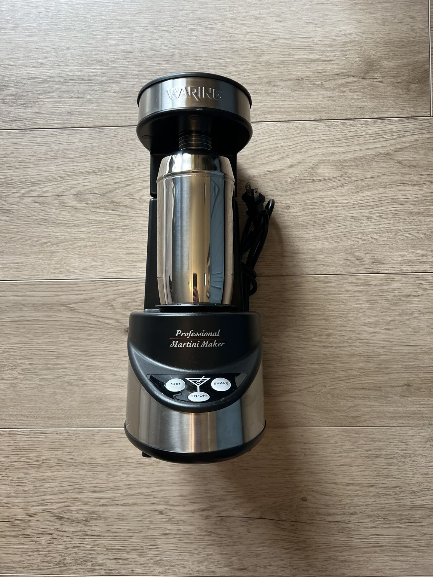 Waring Pro Professional Electric Martini Maker Cocktail Shake & Stir WM007