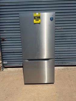 18.7 cu. ft. Bottom Mount Freezer Refrigerator