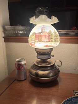 Vintage hand painted Fenton Glass lamp