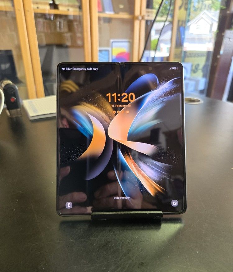 Samsung Galaxy Z Fold 4 5G Unlocked 512gb