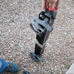 Yakima Roof Rack For Ski Snowboard Fishing Poles