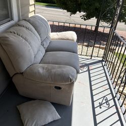 2 Seater Couch, White/beige