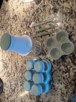 Momcozy food blender