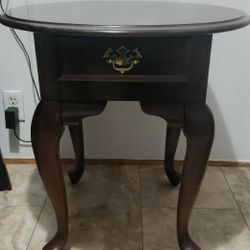 KINCAID Solid Wood Side Table 