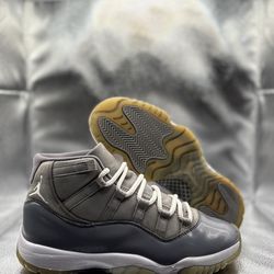 Air Jordan 11 cool grey