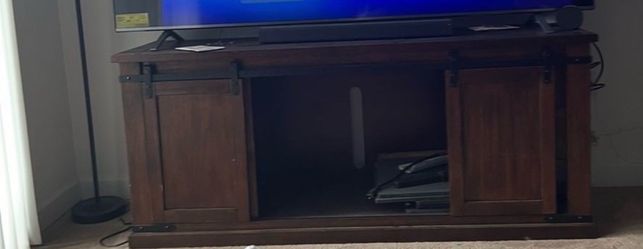 Tv stand