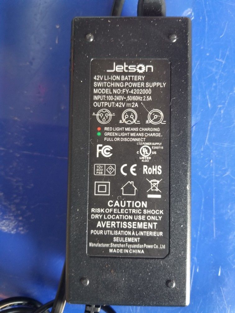 Hoverboard Charger - Jetson