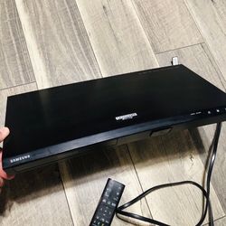 Samsung UBD-KM85C Ultra HD 4K Blu-ray Player WiFi Hdmi  w Remote