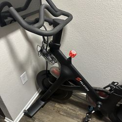 Peloton Bike