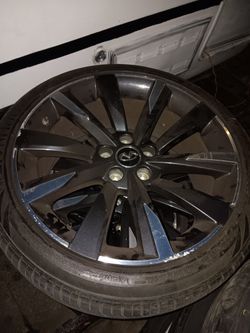 2023 Infinity Q50S. Rims and tires