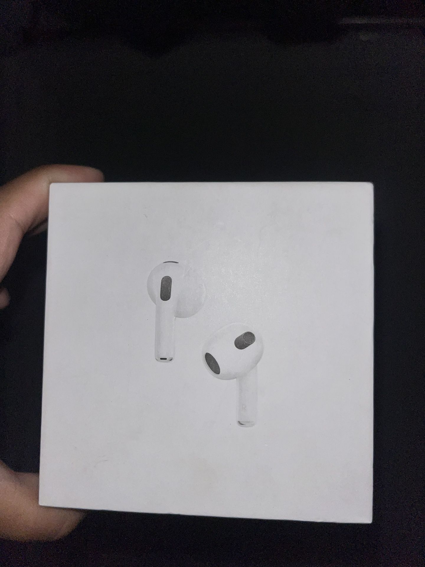 Apple AirPods (3rd generation) with MagSafe