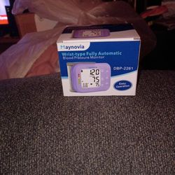 Wrist Type Fully Automatic Blood Pressure Monitor